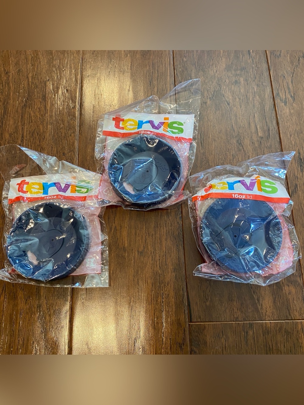 NWT 3 blue Tervis lids